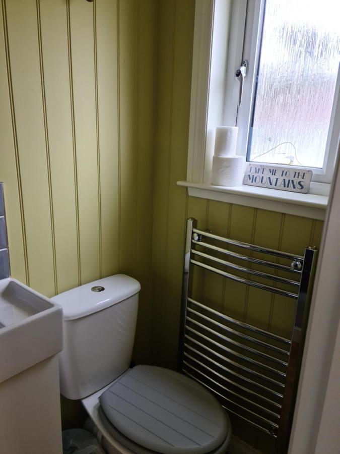 The Bay ,Luxury Shepherds Hut, Dundonnell Bagian luar foto