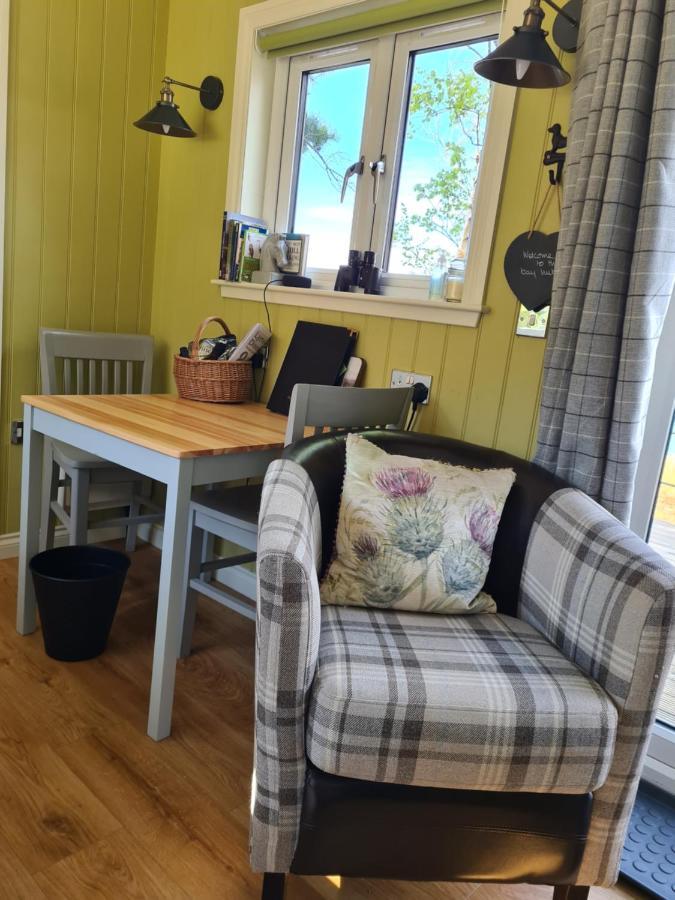 The Bay ,Luxury Shepherds Hut, Dundonnell Bagian luar foto