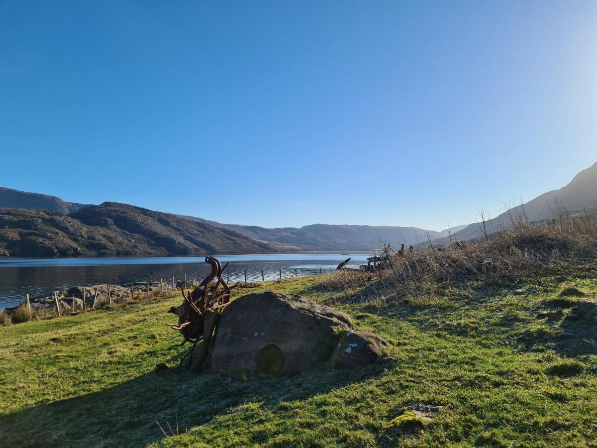 The Bay ,Luxury Shepherds Hut, Dundonnell Bagian luar foto