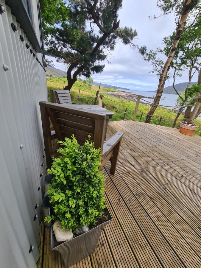 The Bay ,Luxury Shepherds Hut, Dundonnell Bagian luar foto