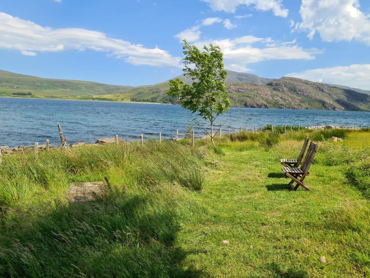 The Bay ,Luxury Shepherds Hut, Dundonnell Bagian luar foto